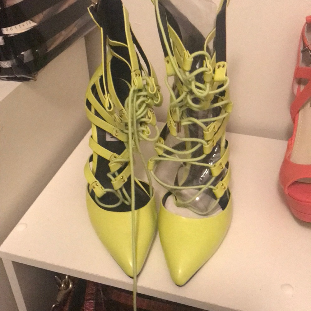 Steve Madden Lime Green Heels!